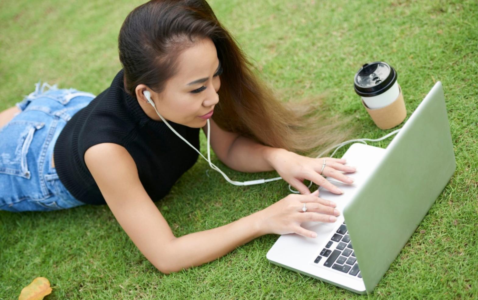 Support team workspace